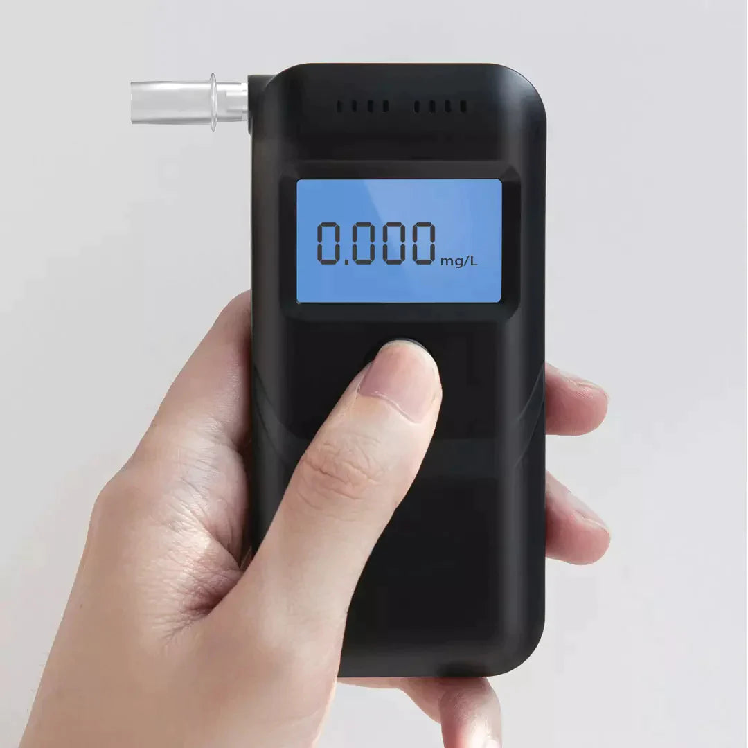 Breathalyzer - L'alcootest électronique qui tient dans la poche [40,89 €]